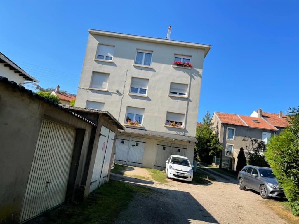 Apartment Location 80m2 A *